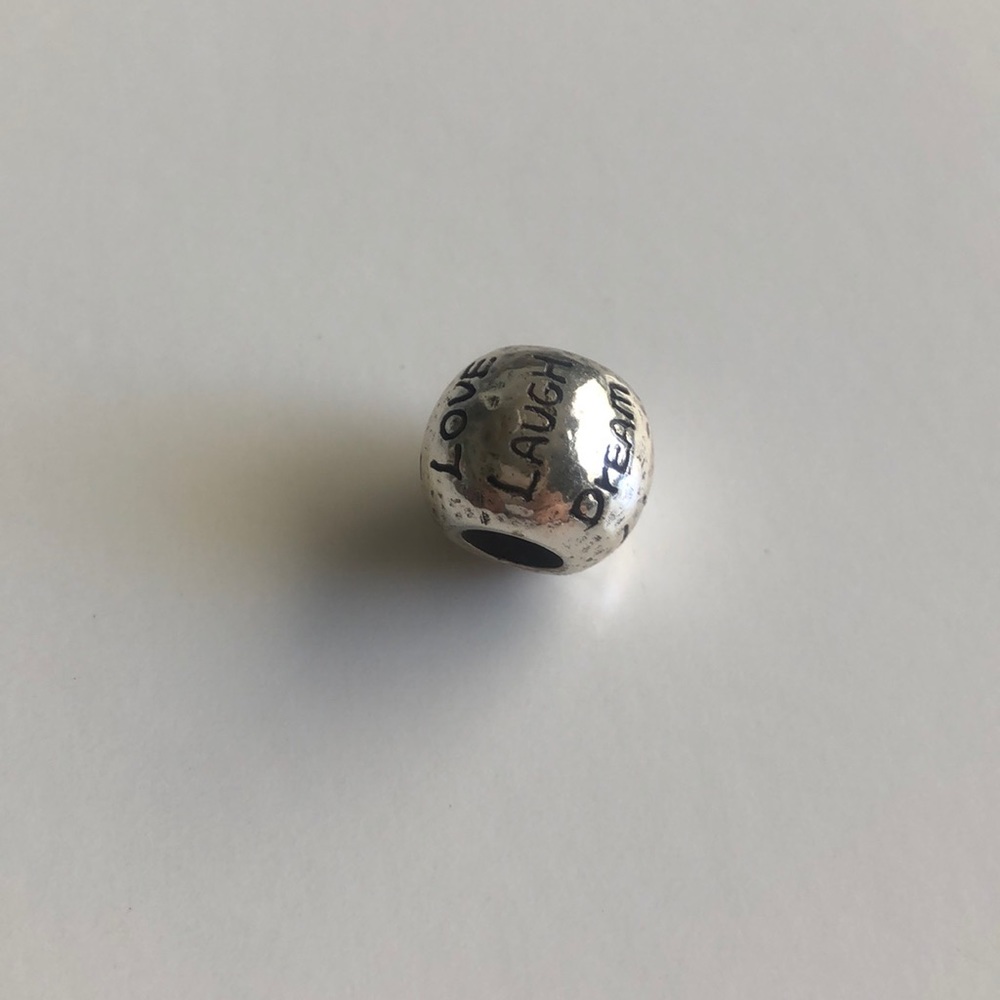 Brighton Bead - Picture 2 of 6